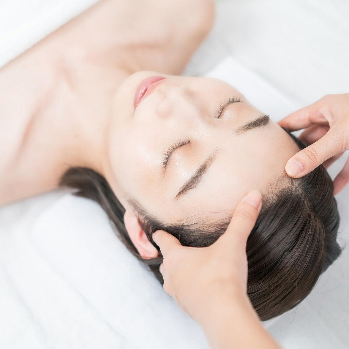 Rose Anti-Wrinkle Firming & Facial Whitening Care - 玫瑰細紋緊緻面部美白護理